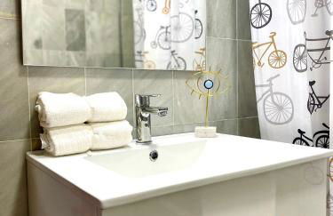 GATU Villa Sol, junto a la playa , piscina, 2 baños, aire cc, terraza, " Preferente mayores de 21 años y familias " - Foto 31