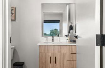 2BR Cozy Apartment in DT - Foto 32