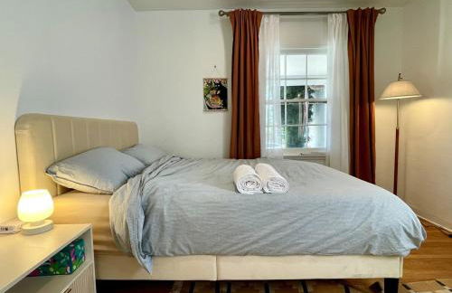 Pasadena Quiet Gem with Fiber Internet WiFi and Workspace - Foto 3