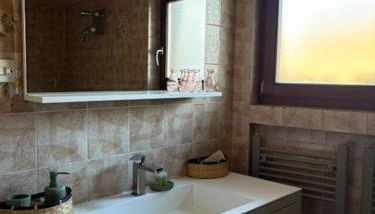 Schriner Hüss - Locations de vacances avec piscine et parking privé - Foto 4