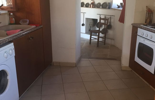 Traditional Large Detached Village House wih Private Pool and Enclosed Courtyard - Foto 21