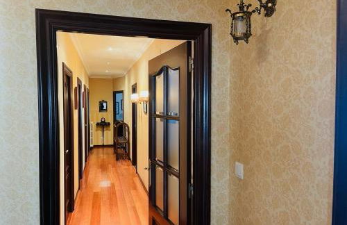 Amplio y Céntrico Piso Señorial - Foto 10