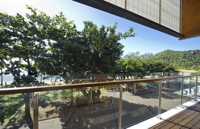 Maggies Beachfront Apt. 5 - Photo 16