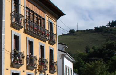 Apartamentos Rurales Las Mestas - Foto 3