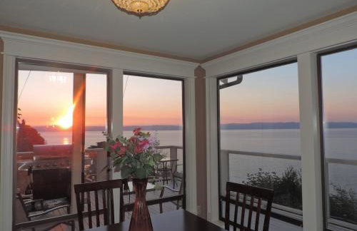 Beautiful Puget Sound Waterfront Villa - Foto 20