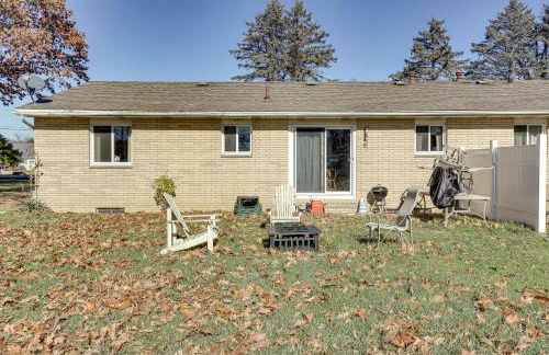 Family-Friendly Home with Fire Pit about 10 Mi to Akron! - Foto 18