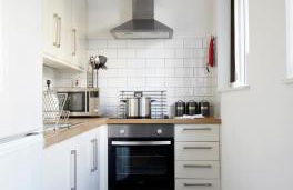 Aisiki Living at Upton Road, Multiple 1, 2, or 3-Bedroom Apartments, King or Twin Beds with Free WiFi & Parking Space - Foto 56