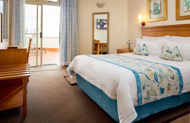 First Group La Cote D'Azur - Photo 19