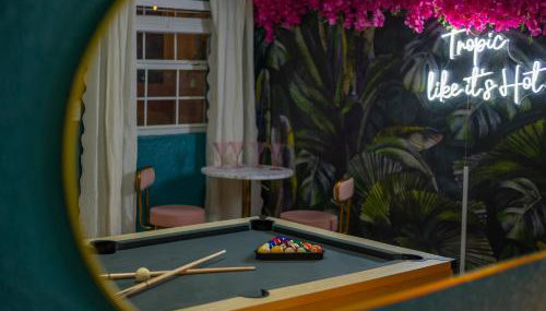 10 Minutes to Downtown with Jacuzzi, Pool Table, Ping Pong, and BBQ - Foto 2