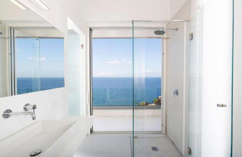 Kuro Beach House - Oceanfront Luxury & 25m pool - Foto 12