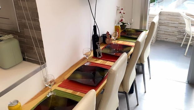 Servicio de comidas en la habitación