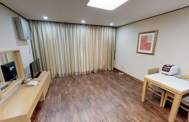 High1 Condominium - Photo 33