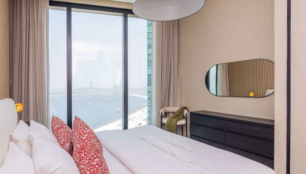 Aya - Beachfront Bliss 2BR Haven at The Beach Residences - Foto 5, Habitación