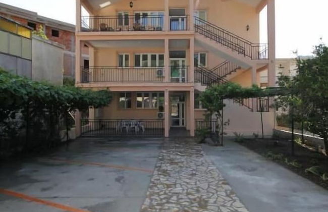 Apartments Centar Sutomore - Foto 1