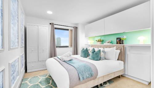 Stylish Apartment - City Centre - Secure Parking - Fast Wifi - Balcony 279O - Foto 2, wardrobe