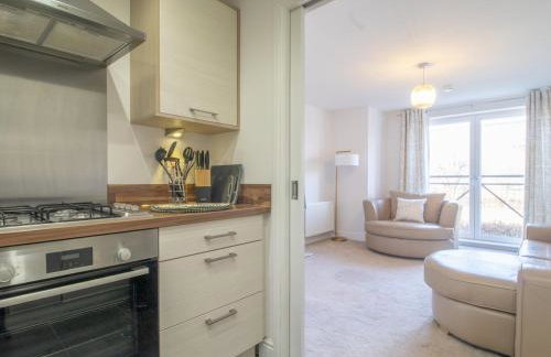 Pass the Keys Next to Braehead - Free Parking - Foto 11