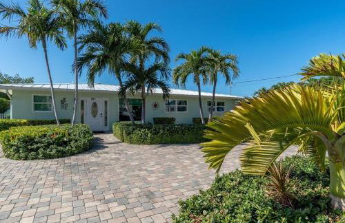 Tiki Time - Waterfront Pool Home, 65` Dock , Direct Ocean Access! - Foto 33