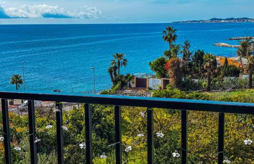 SUNNY HOUSE AT THE BEACH infinity pool shared - Foto 10