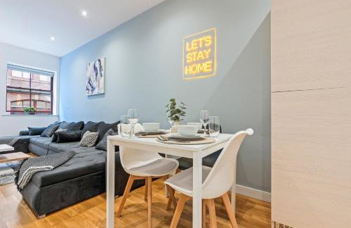 Leeds Elegant Central Flat - Sleeps 8 - View City Centre - Foto 8