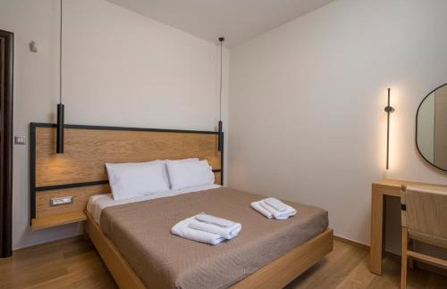 Villa Wisdom - Elegant & Homely with Pool, Galatas - Photo 22