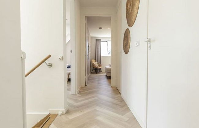 Holiday Home in De Koog Near the Sea - Photo 10