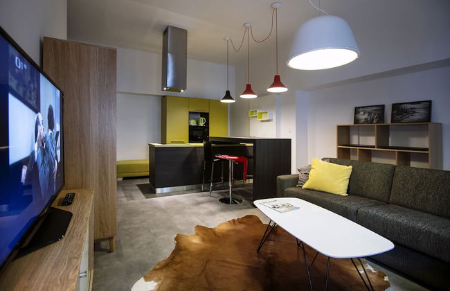 Apartments At The Blue Duckling - Photo 25