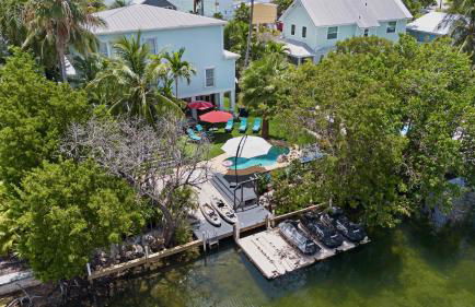 Baypoint Oasis by Last Key Realty - Photo 10