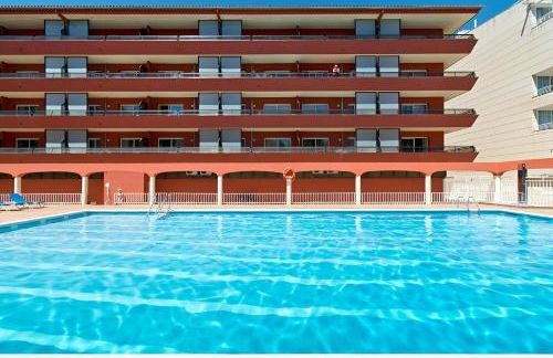 Primera Línea con Vistas al Mar y Piscina - Foto 8