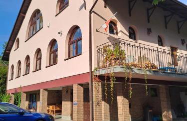 Villa Kasztanowa - Foto 1