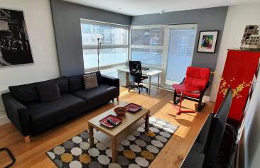 Bright & spacious Double Bedroom with EnSuite and Concierge! Paid parking available - Foto 1