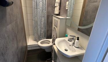 Ferienunterkunft - Am Stadtgarten - Foto 3, towels, Shower