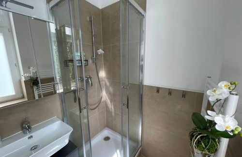 LUCKY STAYS LS09 - Vollausstattung - Zentrum - große Küche - 2 Zimmer - Smart-TV - Foto 29