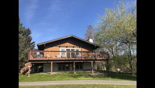 Beautiful Windham Chalet 2 minutes to the Mountain - Foto 2