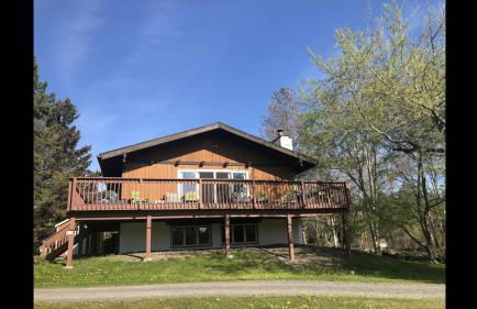 Beautiful Windham Chalet 2 minutes to the Mountain - Foto 2