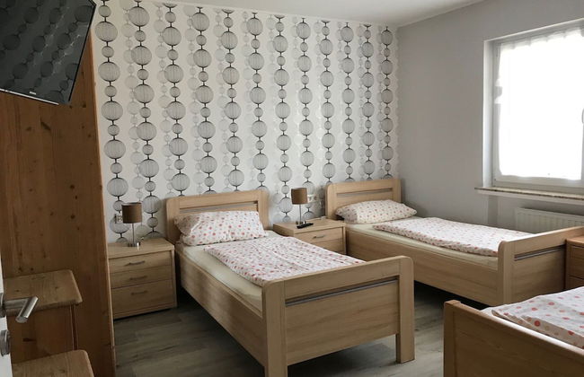 Large Detached Holiday Home in Hesse With Private Garden and Terrace - Foto 3