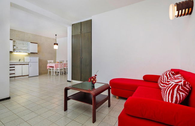 Beautiful Apartments in Jelsa, With Pool - Foto 14