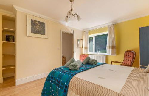 Sunningdale - Beach Side Cottage, Sea Views, Parking - Photo 34