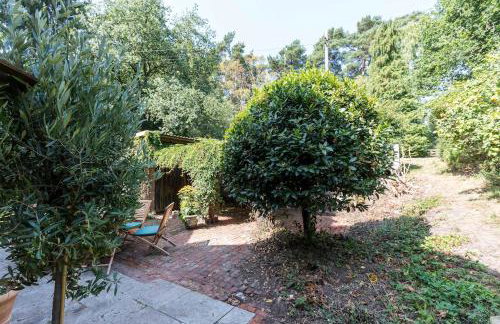 Large family home based at Westerlands Farm - Photo 11