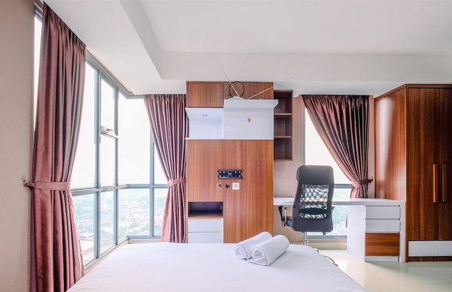 Comfort And Modern Look 3Br Apartment Royal Olive Residence - Photo 6