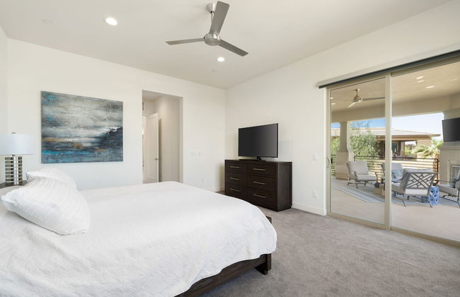 A Luxurious Oasis Experience in Desert Palm - Foto 39