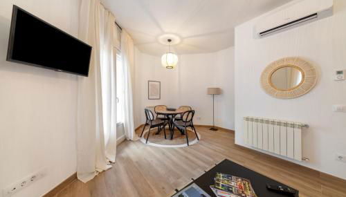 1Bedroom 1bathroom furnished - Rios Rosas - equipped in business area - MintyStay - Foto 2, Other