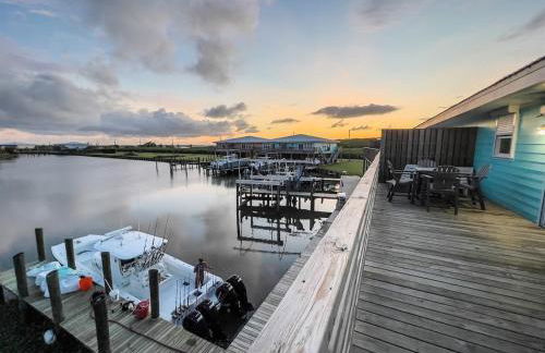 Offshore Paradise Steps from the Gulf - Foto 1