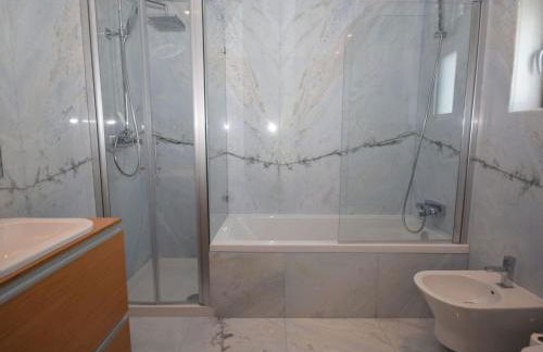 Holiday Home near São Martinho Beach - Photo 22