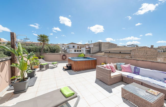 Can Joan Maria in Maria de la Salut - Photo 2