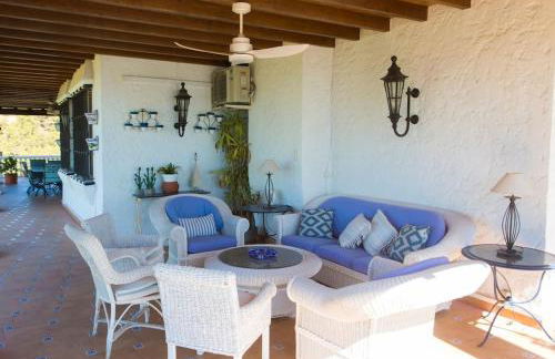 Andalusian villa on the sea and the bay of Malaga - Photo 66