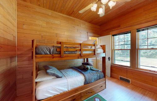 Flagpole Point - Photo 32