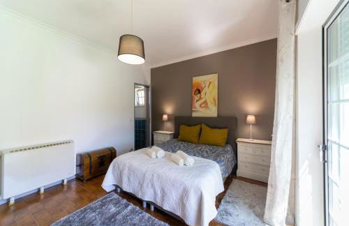 Rural holiday home in Netos-Almagreira with shared pool - Foto 73