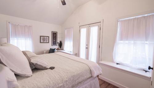 Schilling House - Photo 5