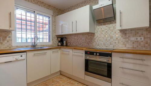 Villa in Fortuna with Private Pool - Foto 4