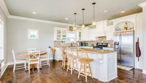 Retreat | Steps to the Beach | Sleeps 10 - Foto 5